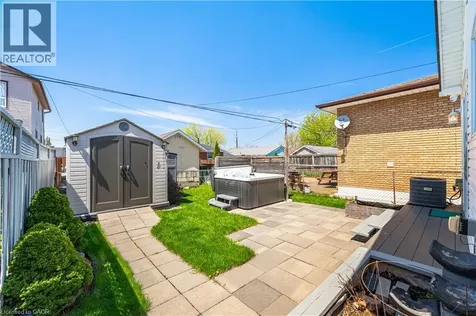 71 Beland Avenue North Hamilton ON L8H 6C2