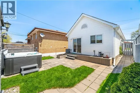 71 Beland Avenue North Hamilton ON L8H 6C2
