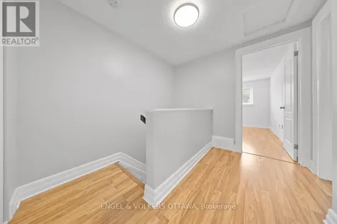 19 Wessex Road Ottawa ON K2J 1S4