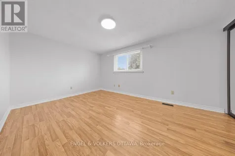 19 Wessex Road Ottawa ON K2J 1S4