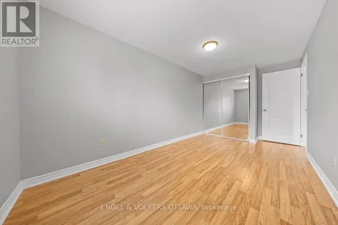 19 Wessex Road Ottawa ON K2J 1S4