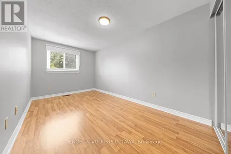 19 Wessex Road Ottawa ON K2J 1S4