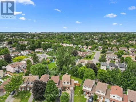 19 Wessex Road Ottawa ON K2J 1S4