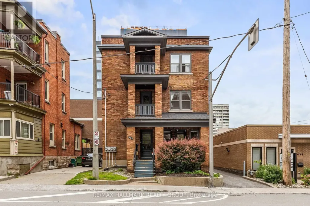 455 Metcalfe Street Ottawa ON K2P 1T1