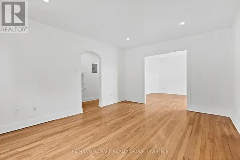 455 Metcalfe Street Ottawa ON K2P 1T1