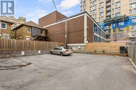 455 Metcalfe Street Ottawa ON K2P 1T1