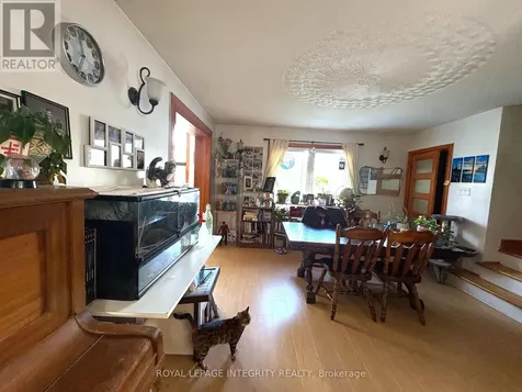 1222 Dorchester Avenue Ottawa ON K1Z 8E4