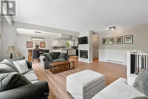 71 Upper Lorne Beach Road Kincardine ON N0G 2T0