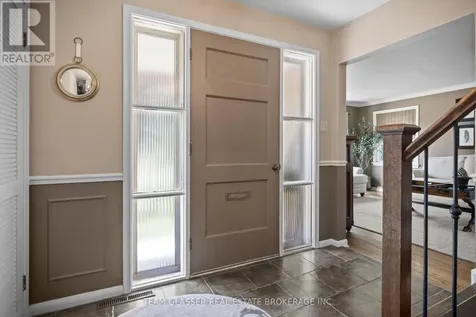 20 Parkview Drive St. Thomas ON N5R 4B6