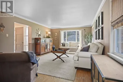 20 Parkview Drive St. Thomas ON N5R 4B6