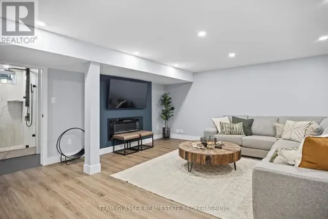 20 Parkview Drive St. Thomas ON N5R 4B6
