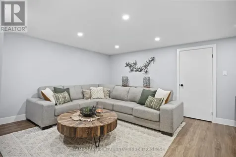 20 Parkview Drive St. Thomas ON N5R 4B6