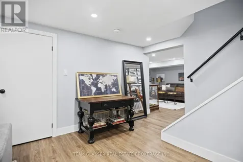 20 Parkview Drive St. Thomas ON N5R 4B6