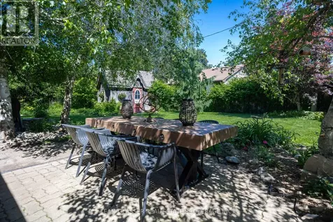 20 Parkview Drive St. Thomas ON N5R 4B6
