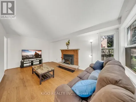 479 Saginaw Parkway Cambridge ON N1T 1M6