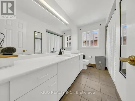 479 Saginaw Parkway Cambridge ON N1T 1M6