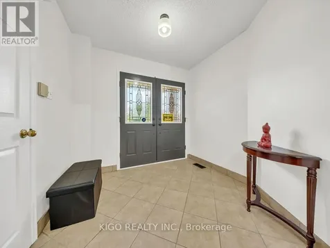 479 Saginaw Parkway Cambridge ON N1T 1M6