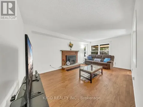 479 Saginaw Parkway Cambridge ON N1T 1M6