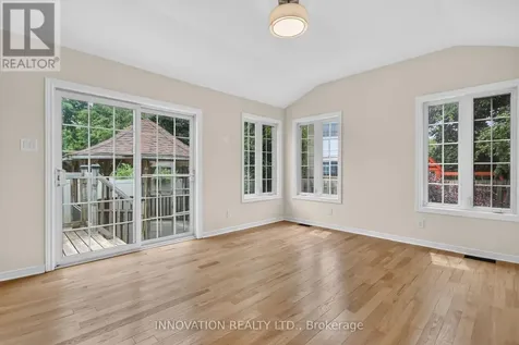 85 Hewitt Way Ottawa ON K2L 3R2