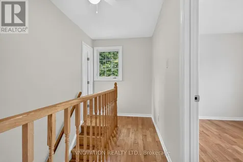85 Hewitt Way Ottawa ON K2L 3R2