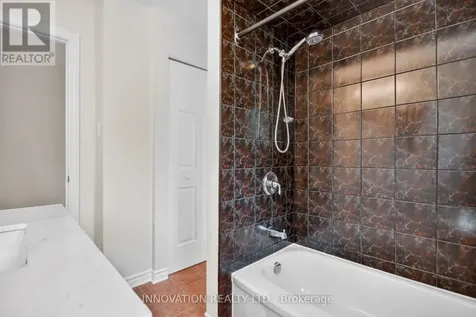 85 Hewitt Way Ottawa ON K2L 3R2