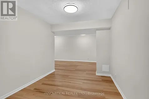 85 Hewitt Way Ottawa ON K2L 3R2
