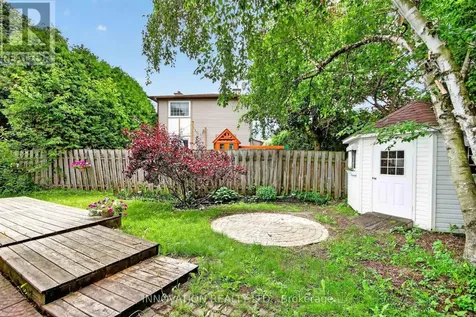 85 Hewitt Way Ottawa ON K2L 3R2