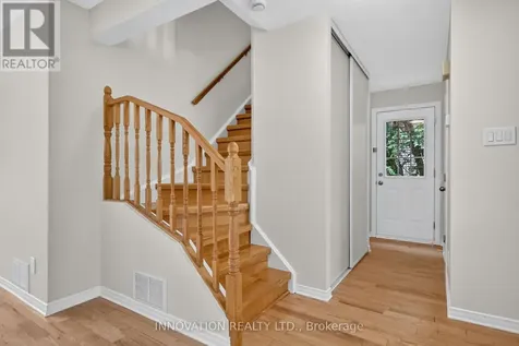 85 Hewitt Way Ottawa ON K2L 3R2