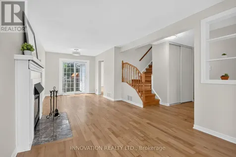 85 Hewitt Way Ottawa ON K2L 3R2