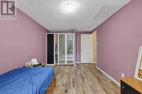 6269 Paddler Way Ottawa ON K1C 2G5