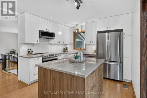 1282 Alloway Crescent Ottawa ON K1K 3Z1