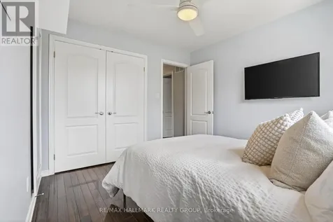 3 Crossing Bridge Court Ottawa ON K2S 1S2