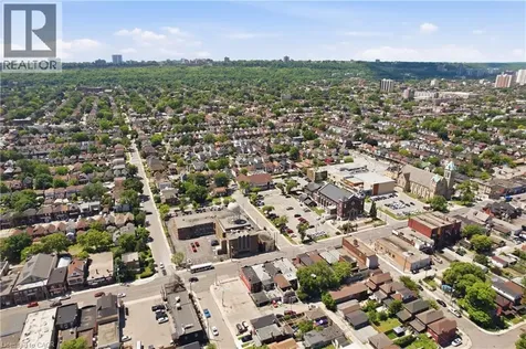 721 Barton Street East Hamilton ON L8L 3A7