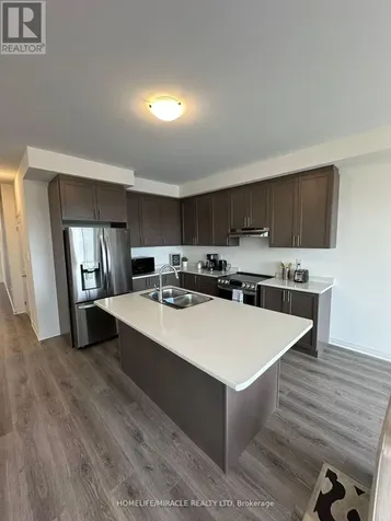 41 Sagewood Avenue Barrie ON L9J 0K3
