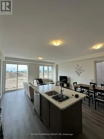 41 Sagewood Avenue Barrie ON L9J 0K3