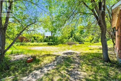 2862 Old Fort Road Tay ON L4R 4K3