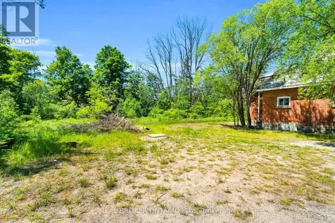 2862 Old Fort Road Tay ON L4R 4K3