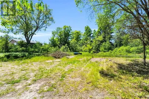 2862 Old Fort Road Tay ON L4R 4K3