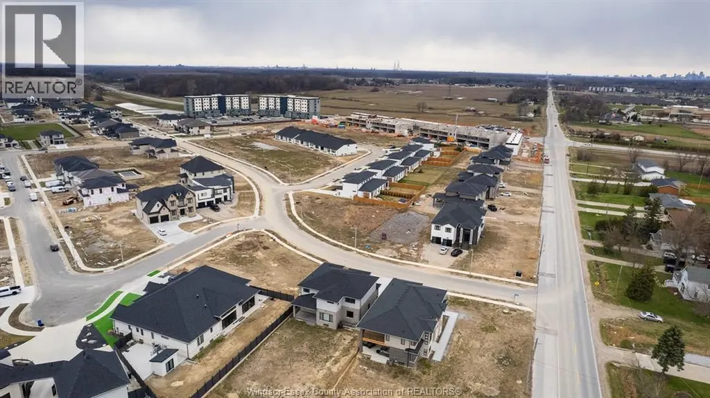 4965 Terra Bella Drive Lasalle ON N9H 0N2