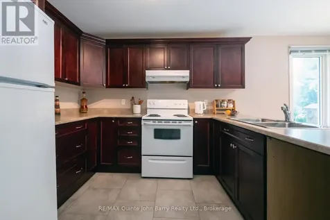 4 Algonquin Avenue Brighton ON K0K 1H0