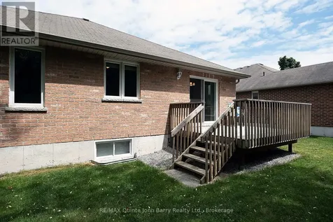4 Algonquin Avenue Brighton ON K0K 1H0