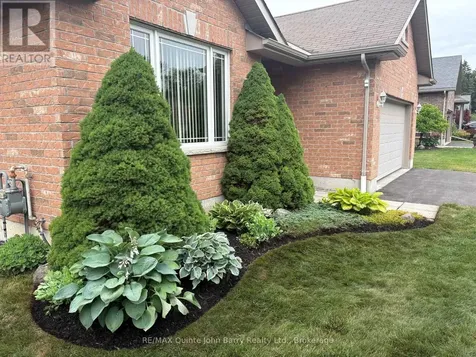 4 Algonquin Avenue Brighton ON K0K 1H0
