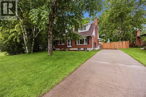 26 Arthur Street Lambton Shores ON N0N 1J0
