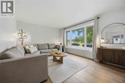 26 Arthur Street Lambton Shores ON N0N 1J0