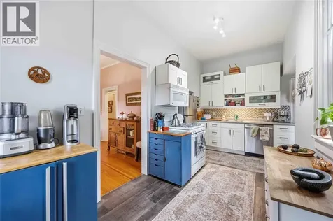 304 Brock Street North Sarnia ON N7T 5Z8