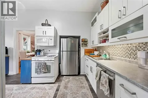 304 Brock Street North Sarnia ON N7T 5Z8