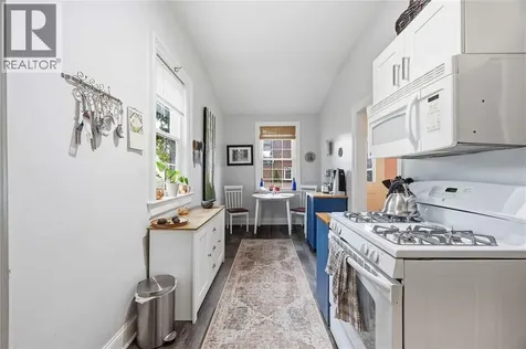 304 Brock Street North Sarnia ON N7T 5Z8