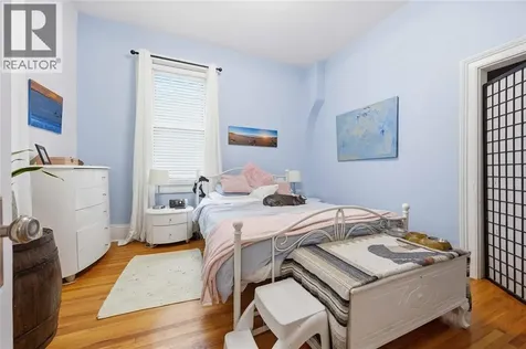 304 Brock Street North Sarnia ON N7T 5Z8
