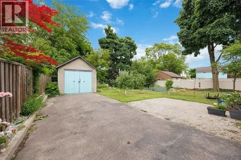 304 Brock Street North Sarnia ON N7T 5Z8