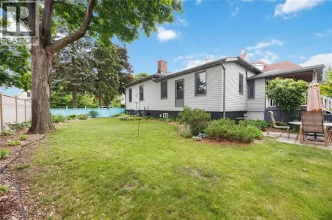 304 Brock Street North Sarnia ON N7T 5Z8